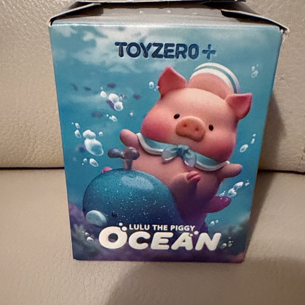 TOYZERO Lulu the Piggy Ocean Pink Collectible Figure